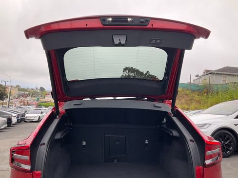 Used 2023 Volvo C40 P8 Recharge Ultimate AWD/4WD image 9