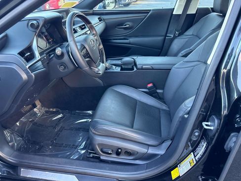 Used 2021 Lexus ES 350 w/ Premium Package image 10