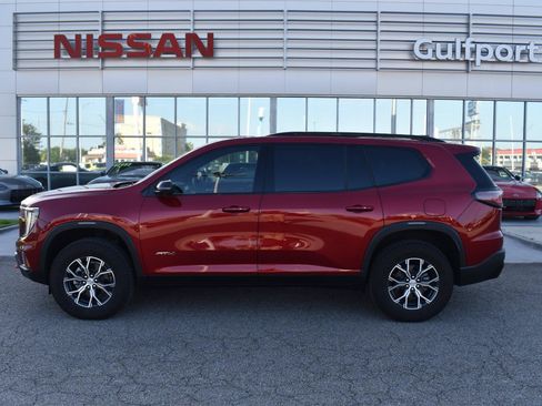 Used 2026 GMC Acadia AT4 w/ Luxury Package AWD/4WD image 3