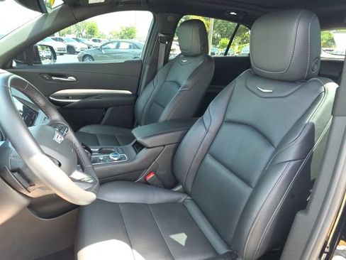 Used 2023 Cadillac XT4 Premium Luxury w/ Cold Weather Package FWD image 6