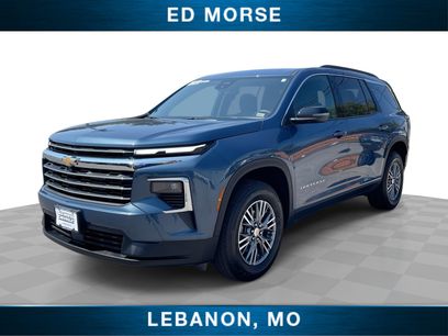 Used 2025 Chevrolet Traverse LT