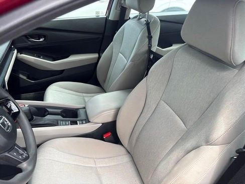 Used 2024 Honda Accord EX image 14