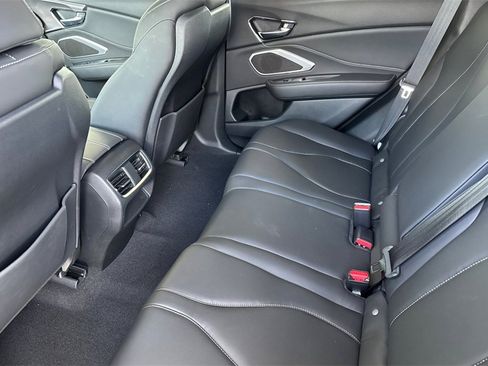 Certified 2025 Acura RDX SH-AWD image 5