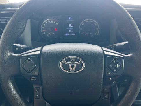 Used 2019 Toyota Tacoma SR w/ SR Convenience Package AWD/4WD image 18