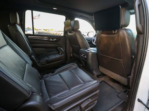 Used 2021 GMC Yukon XL Denali w/ Denali Ultimate Package image 26