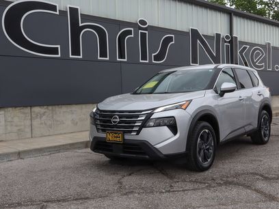 Used 2025 Nissan Rogue SV