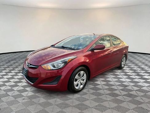 Used 2016 Hyundai Elantra SE FWD image 3