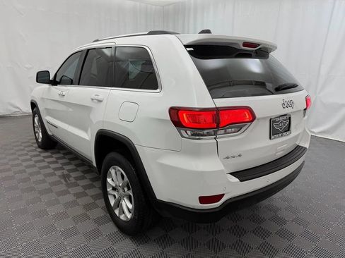Used 2021 Jeep Grand Cherokee Laredo AWD/4WD image 4