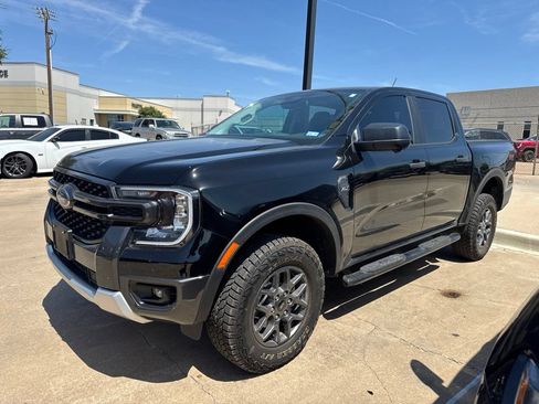 Used 2025 Ford Ranger XLT AWD/4WD image 2