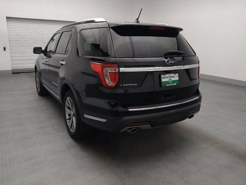Used 2018 Ford Explorer Limited w/ Equipment Group 301A FWD image 5