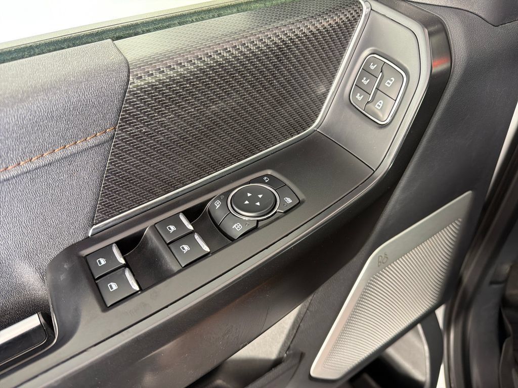 Used 2023 Ford F150 Raptor w/ Raptor Carbon Fiber Package AWD/4WD image 19