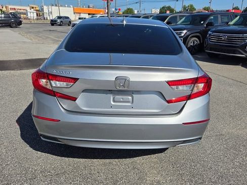 Used 2020 Honda Accord EX image 10