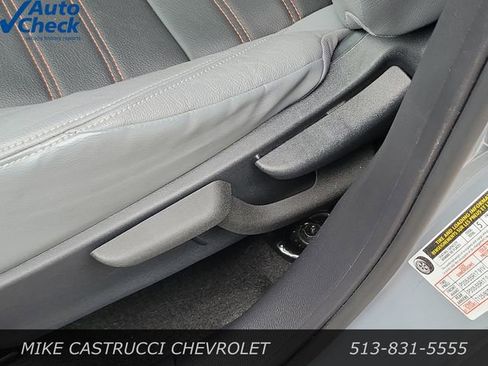 Used 2023 Nissan Kicks SR w/ SR Premium Package FWD image 22