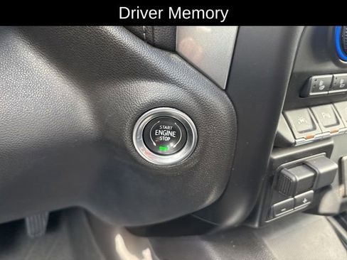 Certified 2020 Chevrolet Silverado 1500 LTZ w/ LTZ Premium Package image 21