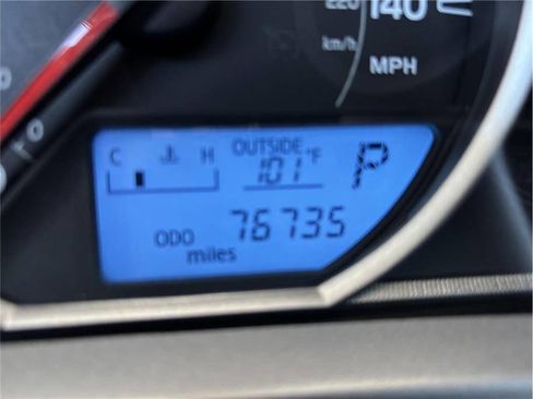 Used 2013 Toyota RAV4 XLE image 9