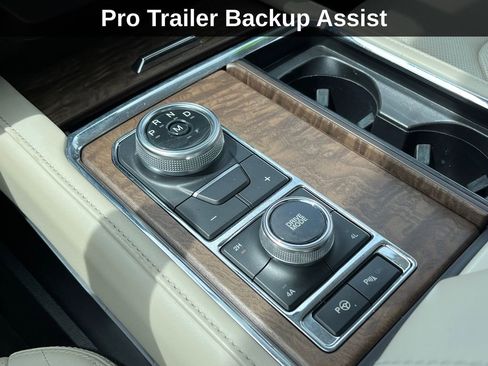 Used 2021 Ford Expedition Platinum AWD/4WD image 30