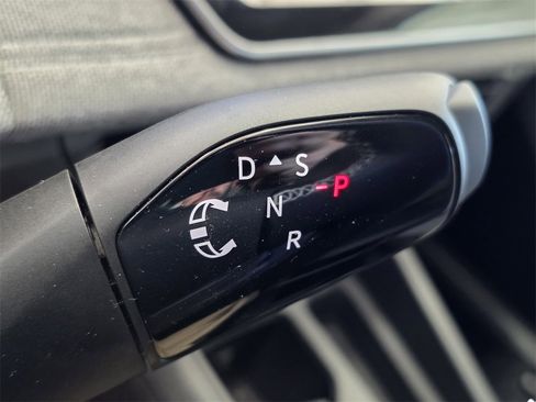 New 2026 Volkswagen Tiguan S image 15