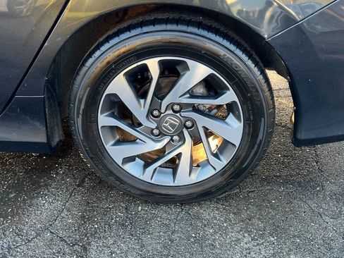 Used 2017 Honda Civic EX image 28