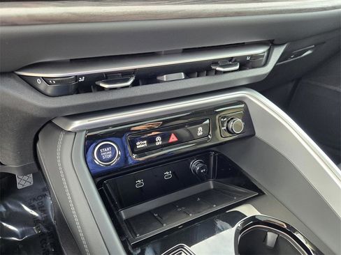 New 2025 Audi Q5 Premium Plus image 22