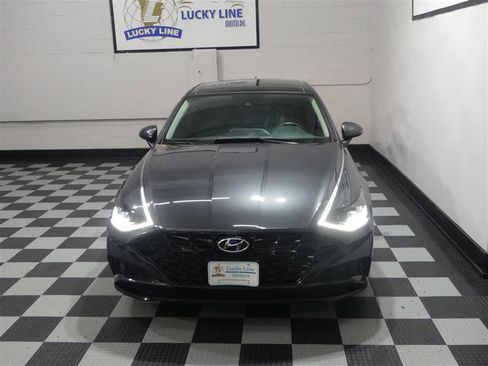 Used 2021 Hyundai Sonata SEL w/ Convenience Package image 3