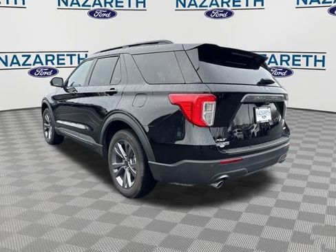 Used 2023 Ford Explorer XLT w/ Equipment Group 202A image 5