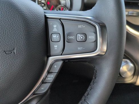 Used 2025 RAM 1500 Laramie AWD/4WD image 24