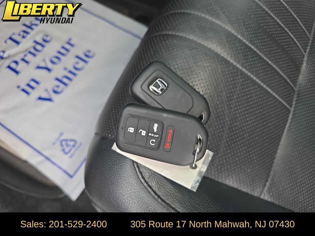 Used 2018 Honda Accord EX-L image 29