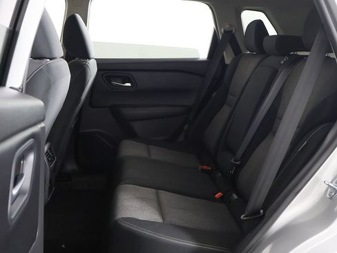 Used 2025 Nissan Rogue SV FWD image 24