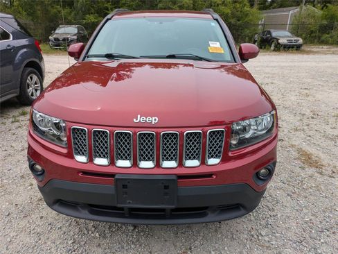 Used 2016 Jeep Compass Latitude image 6