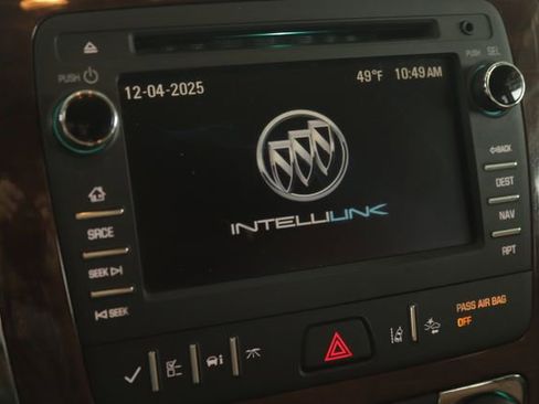 Used 2016 Buick Enclave Leather image 16