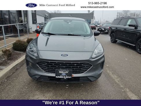 Certified 2022 Ford Escape SE w/ SE Sport Appearance Package image 2