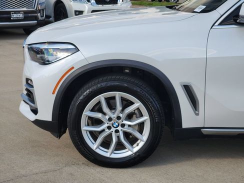 Used 2019 BMW X5 xDrive40i w/ Premium Package 2 AWD/4WD image 8