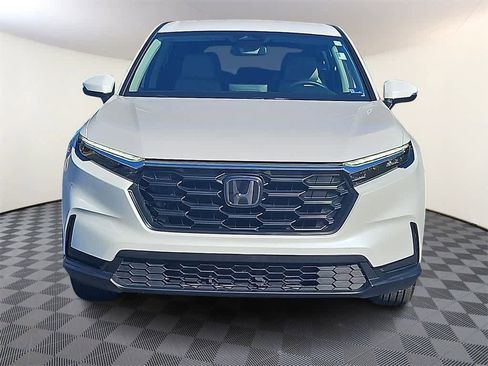 Used 2025 Honda CR-V LX image 2