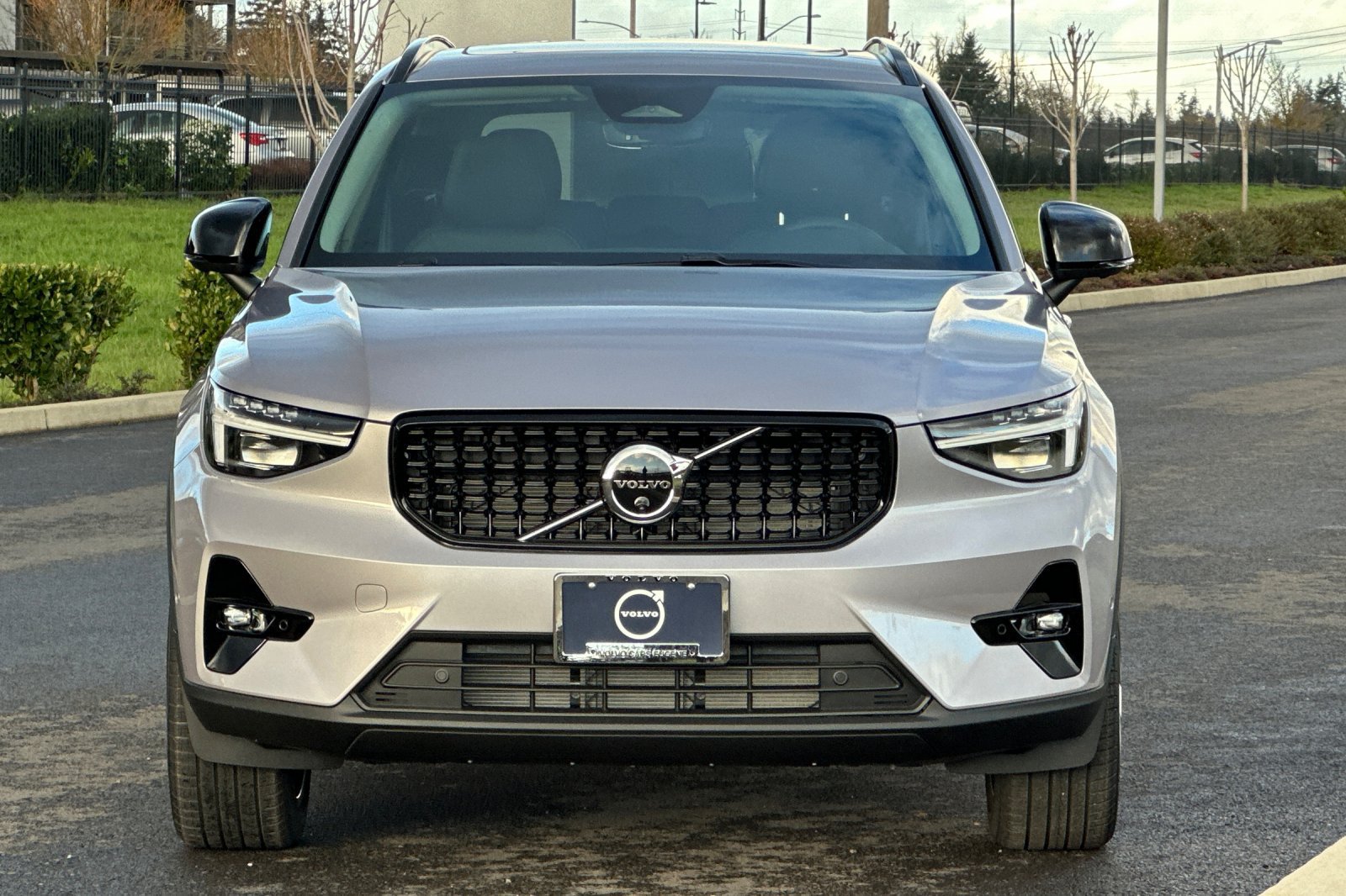 Used 2026 Volvo XC40 B5 Ultra w/ Protection Package Premier AWD/4WD image 8