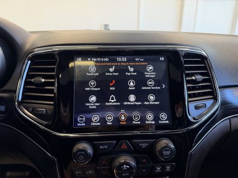 Used 2020 Jeep Grand Cherokee Limited image 24