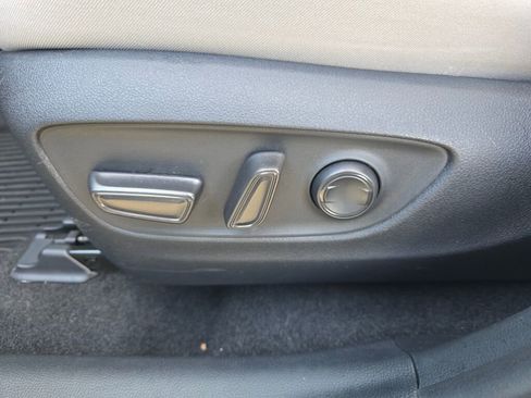 Used 2023 Toyota RAV4 XLE image 22