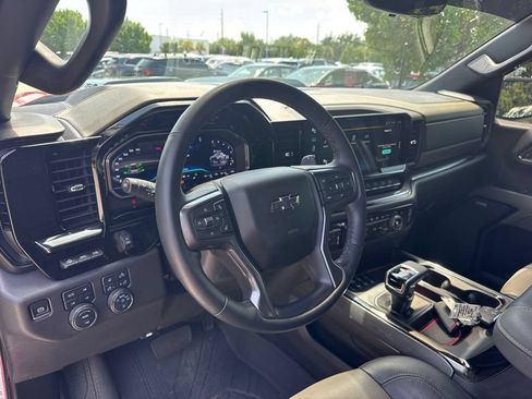 Used 2024 Chevrolet Silverado 1500 ZR2 w/ Technology Package AWD/4WD image 9