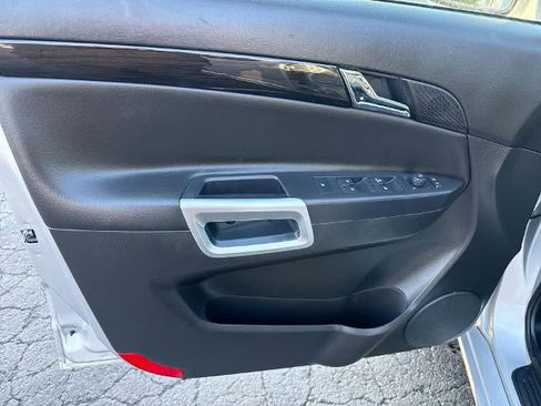 Used 2015 Chevrolet Captiva Sport LT w/ Convenience Package image 20