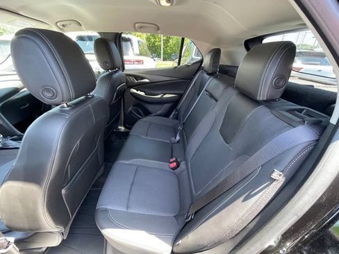 Used 2023 Buick Encore GX Select w/ Safety Package II AWD/4WD image 18