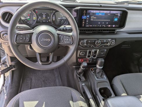 Used 2025 Jeep Wrangler Unlimited Sport S 4xe AWD/4WD image 8