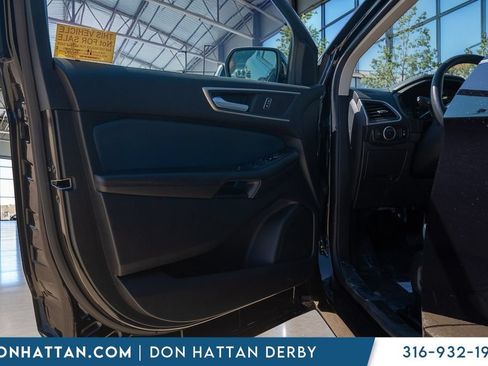 Used 2024 Ford Edge SEL w/ Sport Appearance Package AWD/4WD image 12
