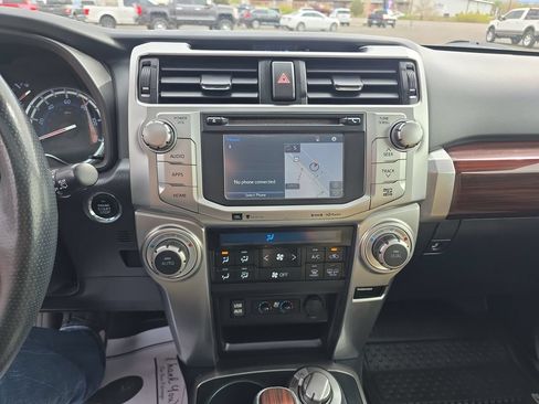 Used 2016 Toyota 4Runner Limited AWD/4WD image 17