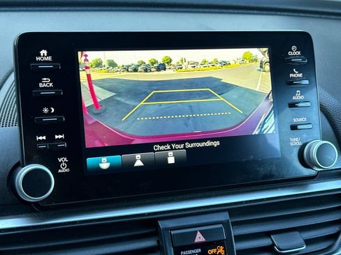 Used 2020 Honda Accord Sport image 18