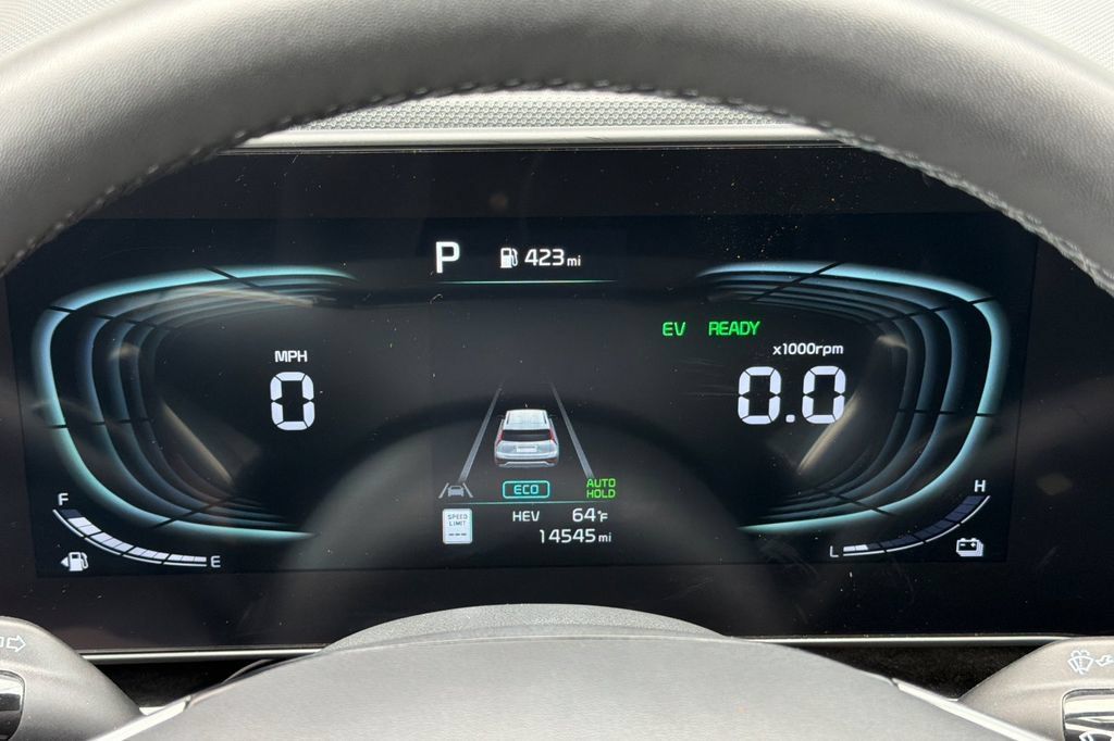 Used 2024 Kia Niro EX w/ EX Cold Weather Package FWD image 22