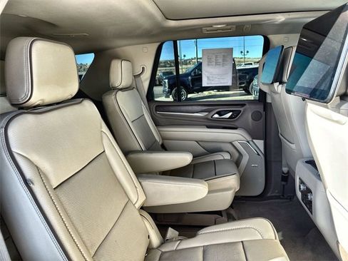 Used 2021 GMC Yukon Denali w/ Denali Premium Package image 22