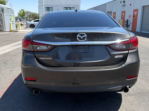 Used 2017 MAZDA MAZDA6 Touring w/ Touring Premium Package FWD image 4