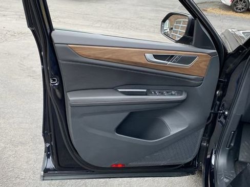 New 2026 Volkswagen Atlas SE AWD/4WD image 19