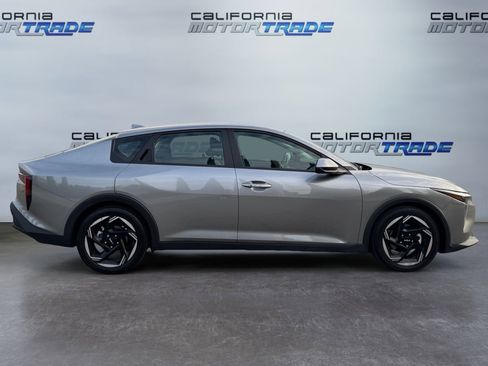 Used 2025 Kia K4 EX image 4