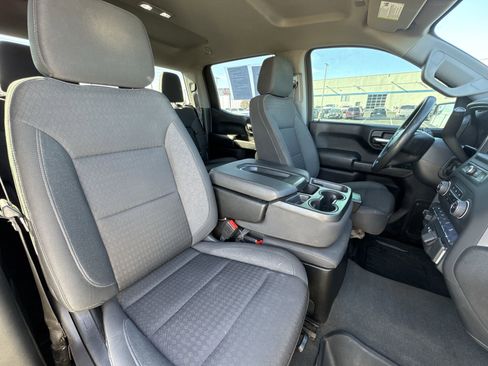 Used 2023 Chevrolet Silverado 1500 Custom Trail Boss image 24