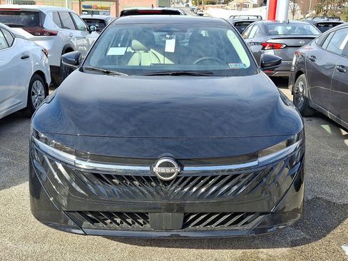 New 2026 Nissan Sentra SL w/ Floor Mat Package FWD image 2
